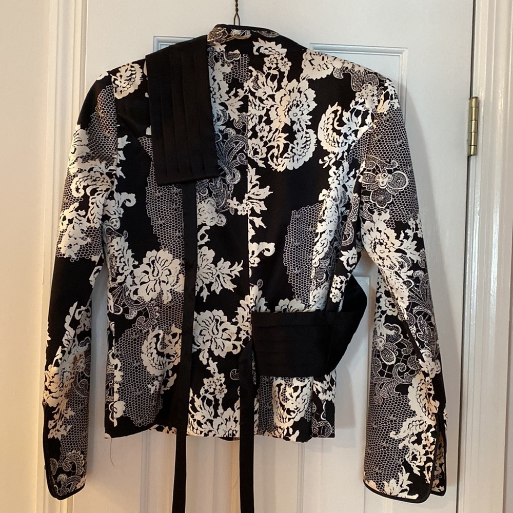 Js Collection Button Up Jacket With Cute Cummerbu… - image 3